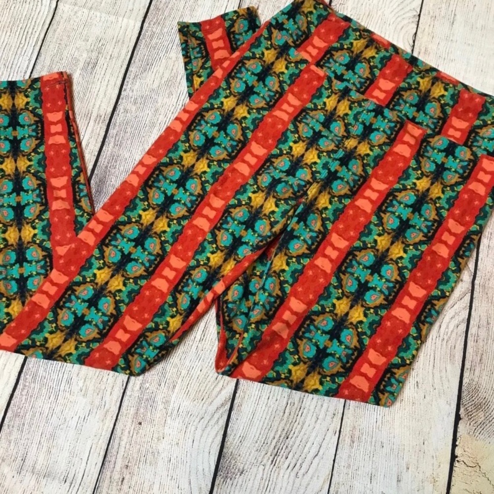 LuLaRoe Leggings Size Small